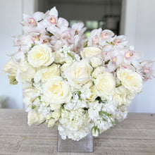 Load image into Gallery viewer, Blourish VIP Floral Delivery
